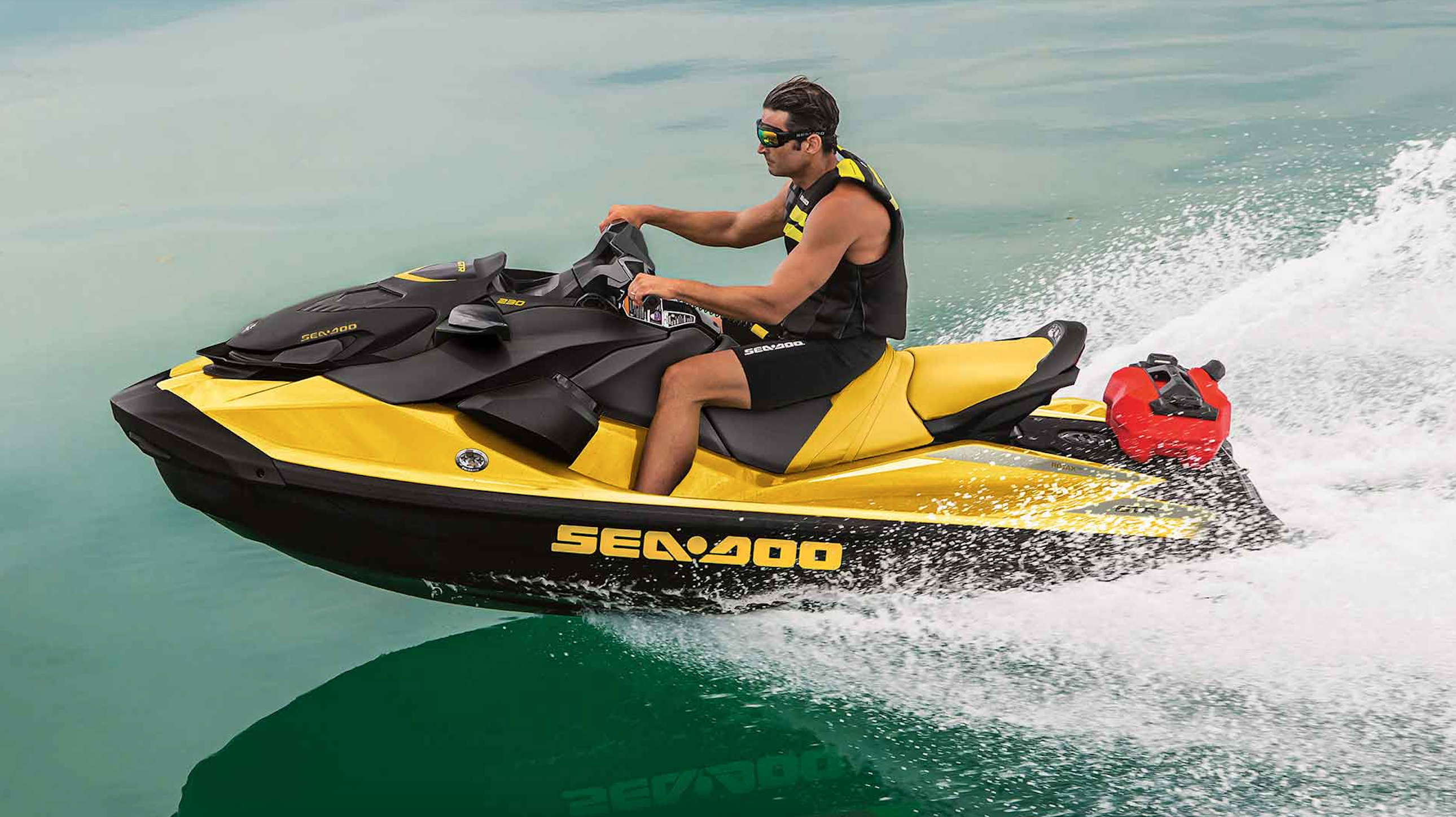 WHAT'S NEW: MY22 SEA-DOO RXT-X 300 & RXP-X 300